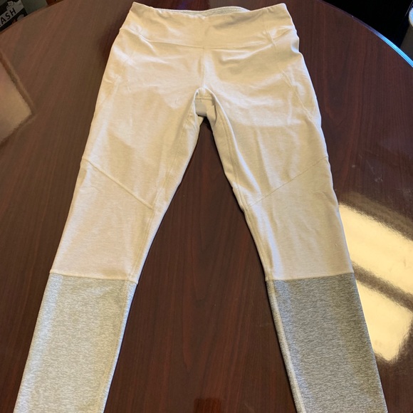 Outdoor Voices Pants - Outdoor voices (M) Outdoor Voices Pants - Outdoor voices (M)